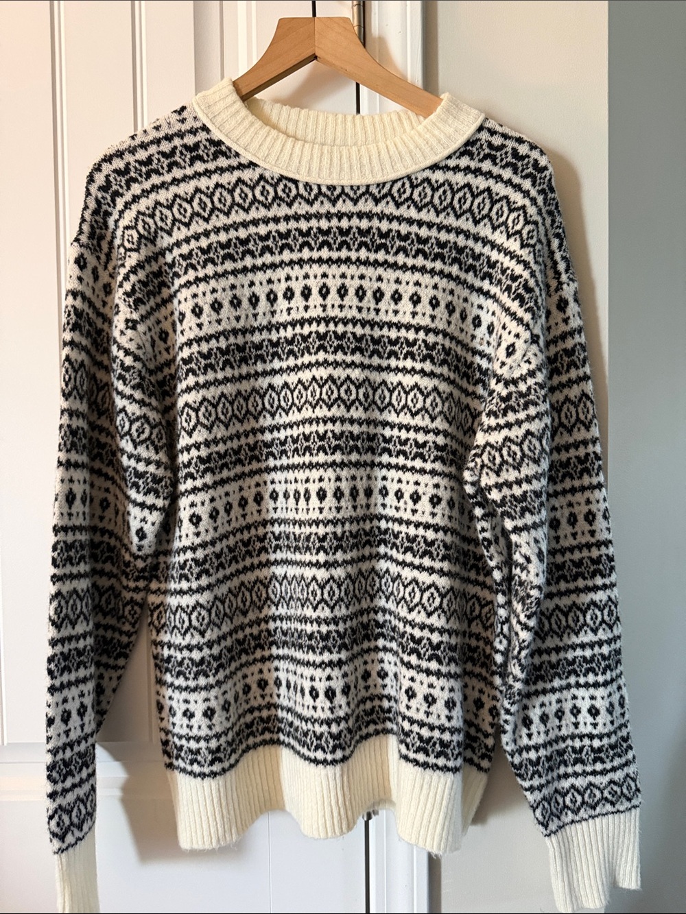 American Eagle Fair Isle Nordic Print Sweater